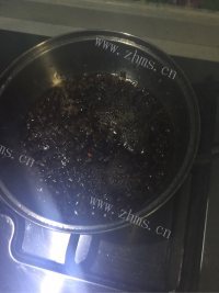 美味的枇杷花茶做法图解3)