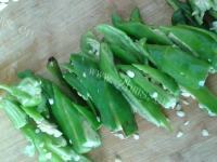 家常菜素炒菜花做法图解3)