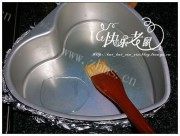 奶香蛋发糕做法图解4)