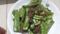 家常菜荷兰豆炒牛肉