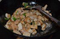 鲜甜葱烧豆腐