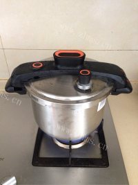 营养熊猫饭团便当做法图解3)