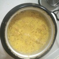 美味的小米土豆焖饭做法图解3)