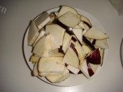 家常菜肉片炒茄子做法图解1)