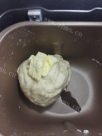 美味的热狗做法图解5)