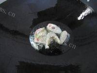 鲜香的红烧鲈鱼做法图解5)