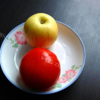 健康的苹果番茄汁的做法图解一