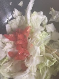 白菜炖豆腐做法图解4)