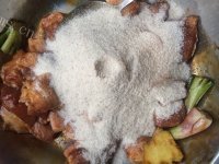 香飘十里的粉蒸肉做法图解5)