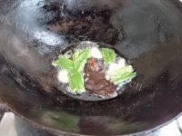 美味鸡腿烧土豆做法图解10)