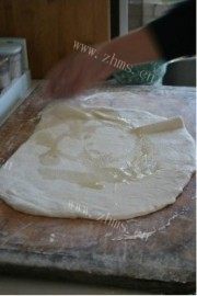 自制烙饼做法图解4)