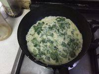 香菜鸡蛋煎饼做法图解8)