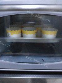 「手工美食」纸杯蛋糕做法图解10)