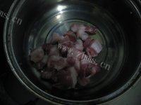 美味五花肉烧土豆做法图解3)