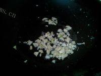 好吃蛋香猪蹄炒四季豆做法图解7)
