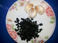 家常菜豆豉蒜蓉蒸排骨做法图解5)