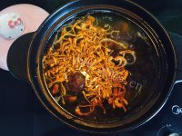营养的虫草老鹅煲做法图解8)