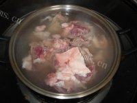 美味的牛肉酸辣粉做法图解1)