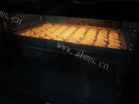 自制杏仁曲奇做法图解26)