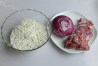 回味无穷的洋葱牛肉饼做法图解1)