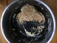 香脆的芝麻黄油饼干做法图解5)
