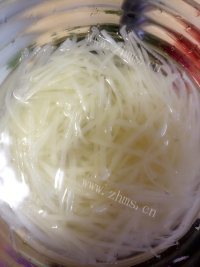 唇齿留香的凉拌土豆丝做法图解4)