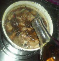 酱汁鸭心做法图解9)