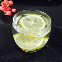 满口清香的柠檬水做法图解9)