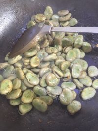 下酒菜炒蚕豆