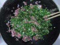口感好的猪肉韭菜馅饺子做法图解4)