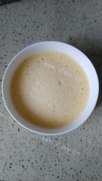 美味的肉末蒸鸡蛋做法图解3)