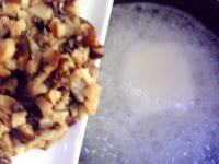 美味的香菇肉沫粥做法图解6)
