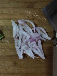 家常菜爆炒鸡肝做法图解2)