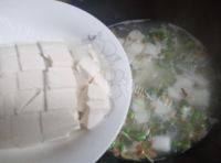 美味的豆腐冬瓜虾米汤做法图解6)