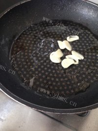 美味的干煽黄豆芽做法图解5)