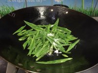 家常菜清炒刀豆做法图解8)
