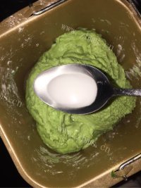 简单版菠菜馒头做法图解5)