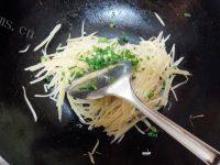家常菜清炒土豆丝做法图解6)