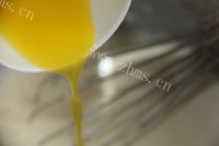 自制芒果千层蛋糕做法图解10)