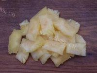 美味的菠萝鸡片做法图解3)
