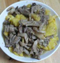 美味的菠萝鸭