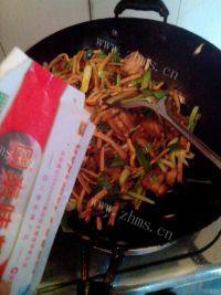 色泽不错的蒜苗炒豆干
