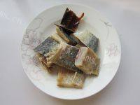 老爸的蒸腊鱼做法图解3)