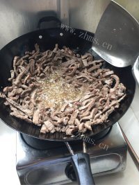 美味的麻辣牛肉条做法图解7)