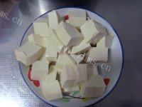 常吃不腻的鱼头豆腐汤做法图解5)