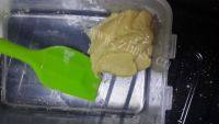 美味简单广式豆沙月饼做法图解4)