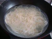十分诱人的红烧牛肉面做法图解10)