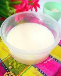 色泽不错的原味豆浆