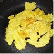 鸡蛋炒香菇做法图解3)