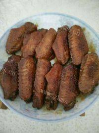 美味的香煎鸡翅